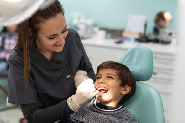Best Emergency Dental Services for Seniors in Fairfax, IA